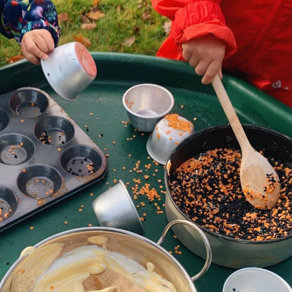 2 Pack Mixing Wooden Spoons,Children are being creative when they use materials in new ways, combine previously unconnected materials and make discoveries that are new to them. Mixing Wooden Spoons are the perfect addition to messy play, use it to make a Mud Pie or add some foam or corn flour for a whole new world of sensory play. Messy play enables children to do all these things. Wooden spoons are essentials in every kitchen & this one is perfectly sized for little hands. Just right for use in the play ki