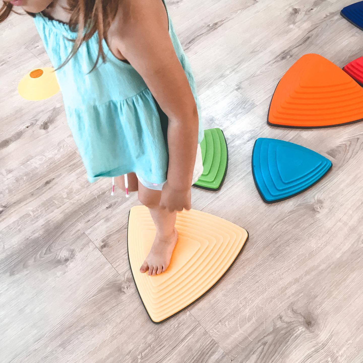 6 Pack Balance Riverstones Stepping Stones,Introducing the incredible River Stones Balancing Toy, the ultimate tool to help children enhance their coordination skills! Inspired by the stepping stones found in a mesmerizing river, these stones feature varying levels of difficulty and steepness, making it an exciting challenge for young adventurers. The objective is simple - jump from stone to stone without touching the ground!But that's not all, these ingenious River Stones also give you the freedom to custo