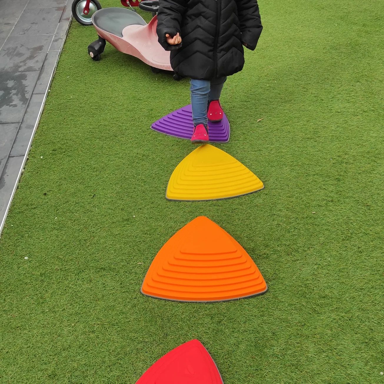 6 Pack Balance Riverstones Stepping Stones,Introducing the incredible River Stones Balancing Toy, the ultimate tool to help children enhance their coordination skills! Inspired by the stepping stones found in a mesmerizing river, these stones feature varying levels of difficulty and steepness, making it an exciting challenge for young adventurers. The objective is simple - jump from stone to stone without touching the ground!But that's not all, these ingenious River Stones also give you the freedom to custo