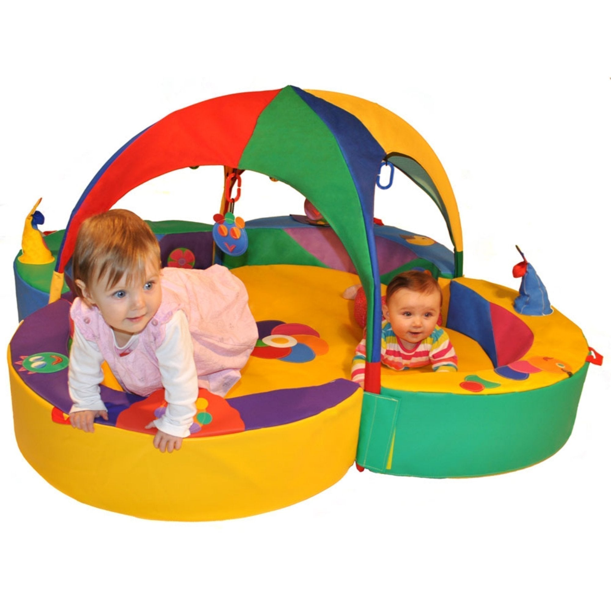 Crescent Ring Super Set,The Crescent Ring Super Set is top of the range and designed to create a real impact with nursery staff, babies and their mothers. The Black and White colours are designed to aid early development of sight. It looks spectacular and has space for up to 5 babies. It is superbly designed to help with early development. It surrounds a young baby with tactile, visual and sound stimulation, encouraging them to take notice and explore their surroundings. The soft foam walls offer interest a