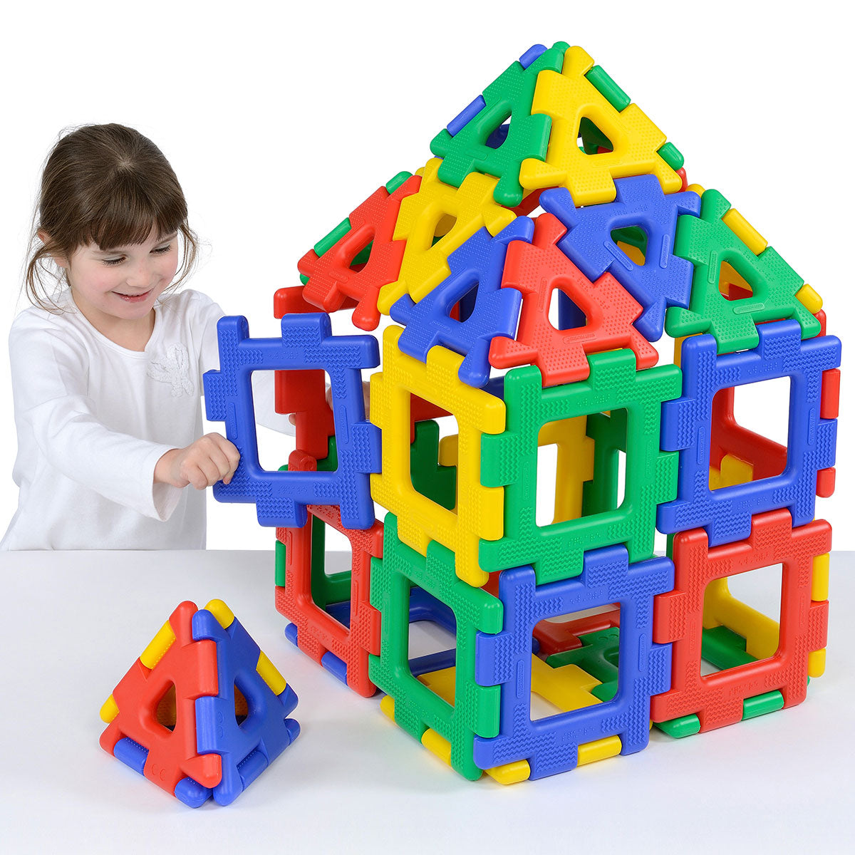 Giant Polydron Set,The Giant Polydron Set is the perfect introduction to the world of 2D and 3D shapes with triangles and squares, making it an essential addition to nurseries, early years, kindergartens, and reception classes. This set is specifically designed for smaller groups of children, creating an optimal learning experience for every child. With 40 pieces in total, including 20 squares and 20 triangles, this set provides ample resources for creative exploration and construction. The vibrant colors o