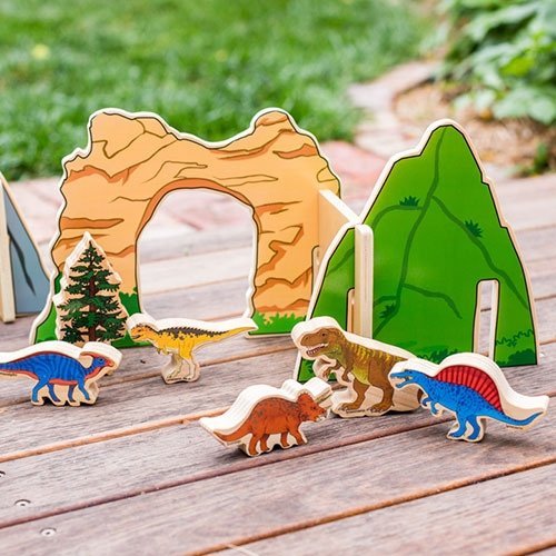 Happy Architect Dinosaurs,Watch this set of dinosaurs come alive in your own home, with the latest addition to our range Happy Architect Dinosaurs.The Happy Architect Dinosaurs Set Includes 10 of the favourite dinosaurs (T-Rex, Triceratops, Spinosaurus and Brachiosaurus to name a few), this Happy Architect Dinosaur set comes complete with an interactive wooden background. Happy Architect Dinosaurs Volcanoes, mountains and cave will have young adventurers’ imagination running wild! The Happy Architect Dinosa