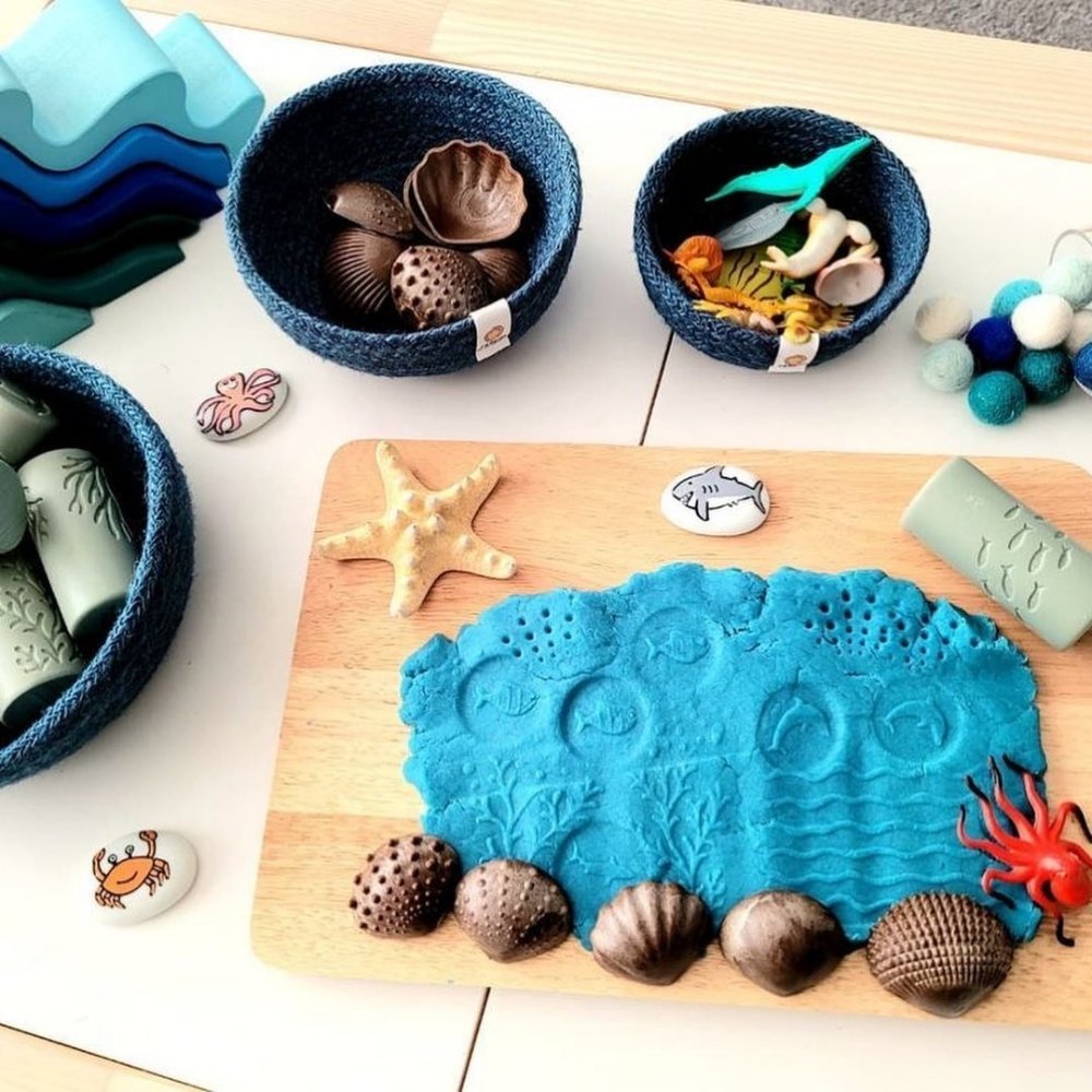 Let’s Roll Ocean Life,Let’s Roll Ocean Life Explore precious and enticing ocean habitats with this set of creative Let’s Roll Ocean Life rollers. Dive into the wonders of the sea as you roll these engaging tools into play dough or clay, and use the stamps to bring the underwater world to life with a variety of sea creatures. Key Features: Set of Six Rollers: Each roller measures 72 x 34mm, making them easy for little hands to manipulate. Durable Stone Mix: Made from a robust stone mix, these rollers are des